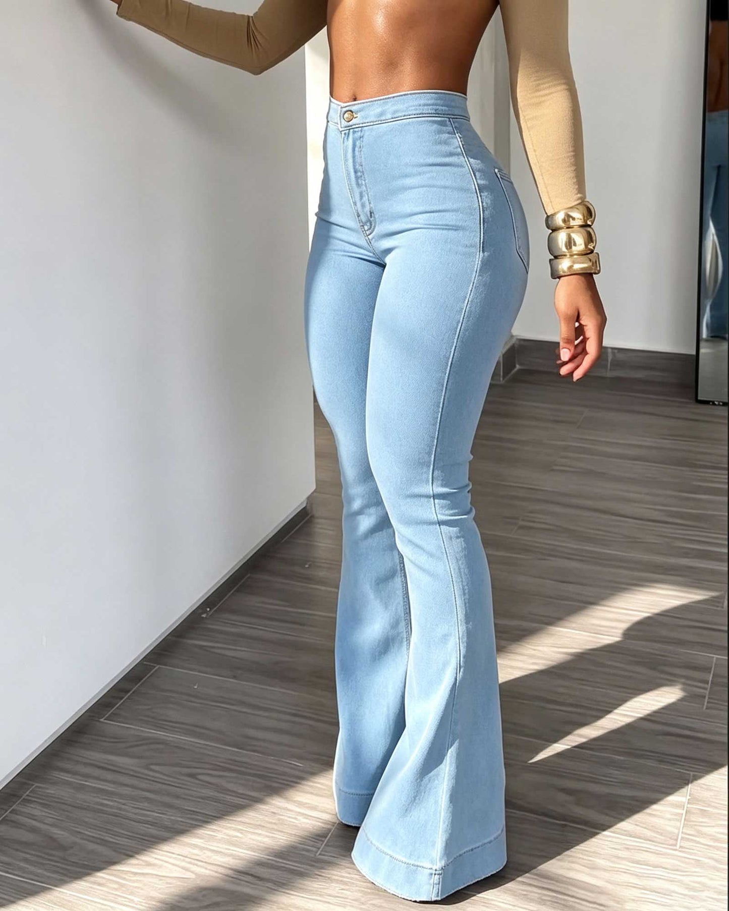 Washed High Waisted Stretch Flared Jeans