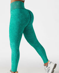 LightGreen